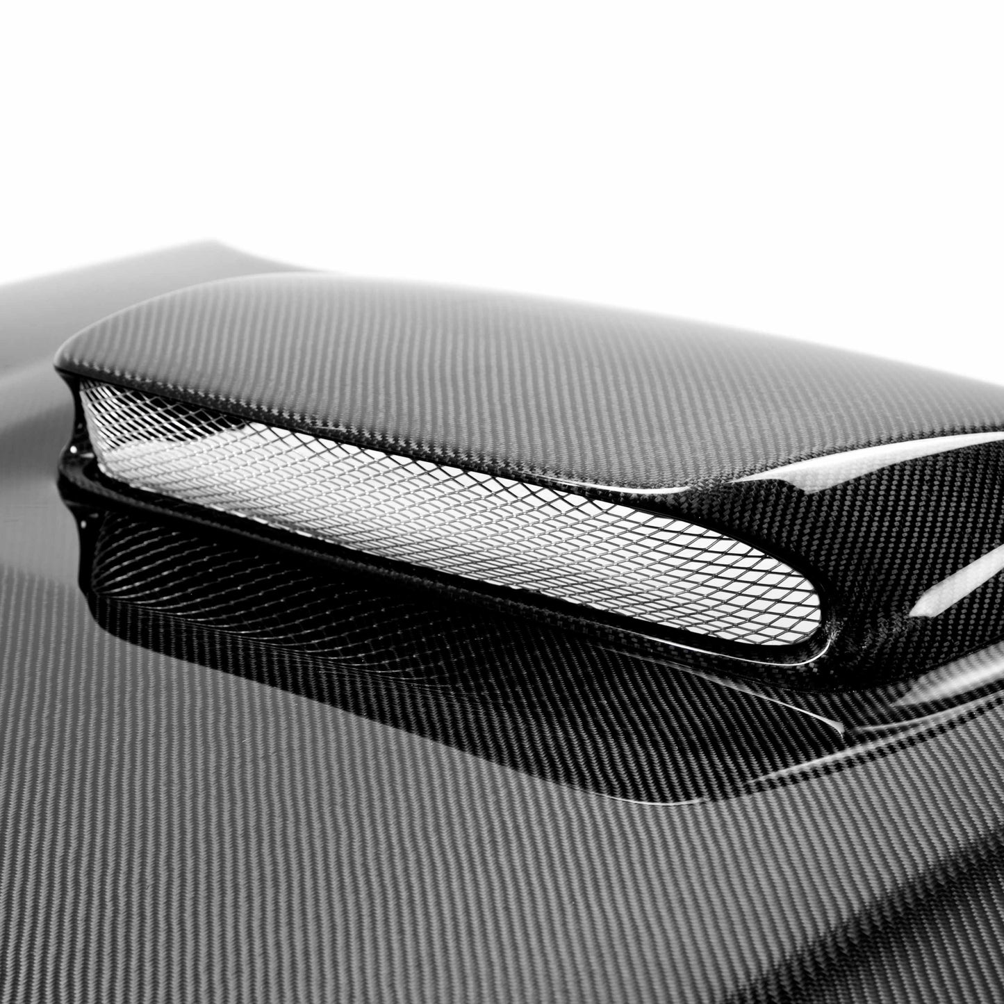 2004-2005 SUBARU IMPREZA / WRX / STI OE Carbon Fiber HOOD