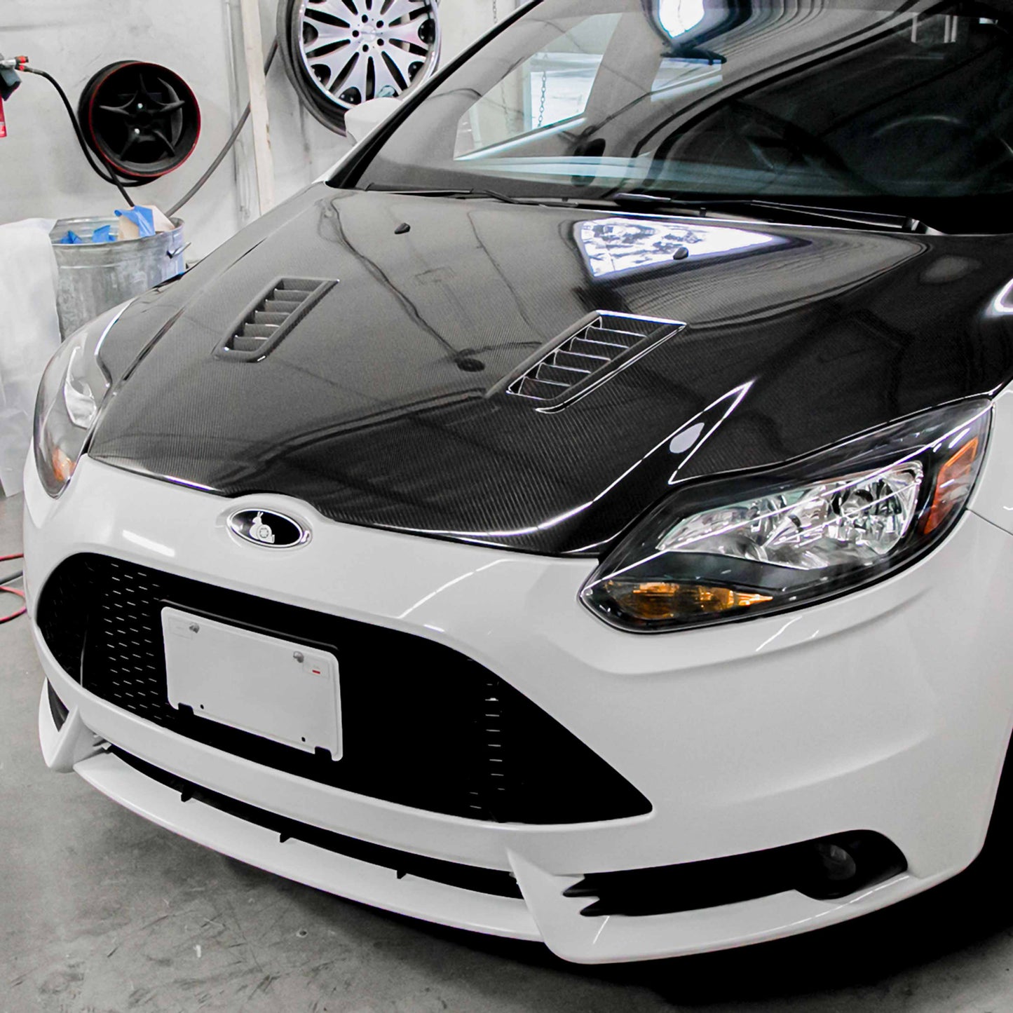 2012-2014 FORD FOCUS RS Carbon Fiber HOOD
