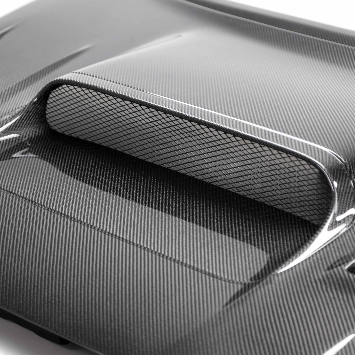 2015-2018 SUBARU WRX / STI VS Carbon Fiber HOOD
