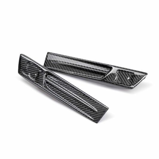 2009-2010 NISSAN GTR R35  Carbon Fiber FENDER DUCT LOGOS (Pair)